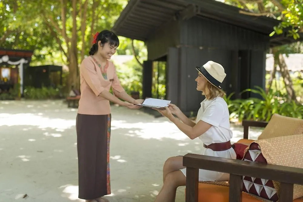 Zeavola Resort Phi Phi Adaları 5*,