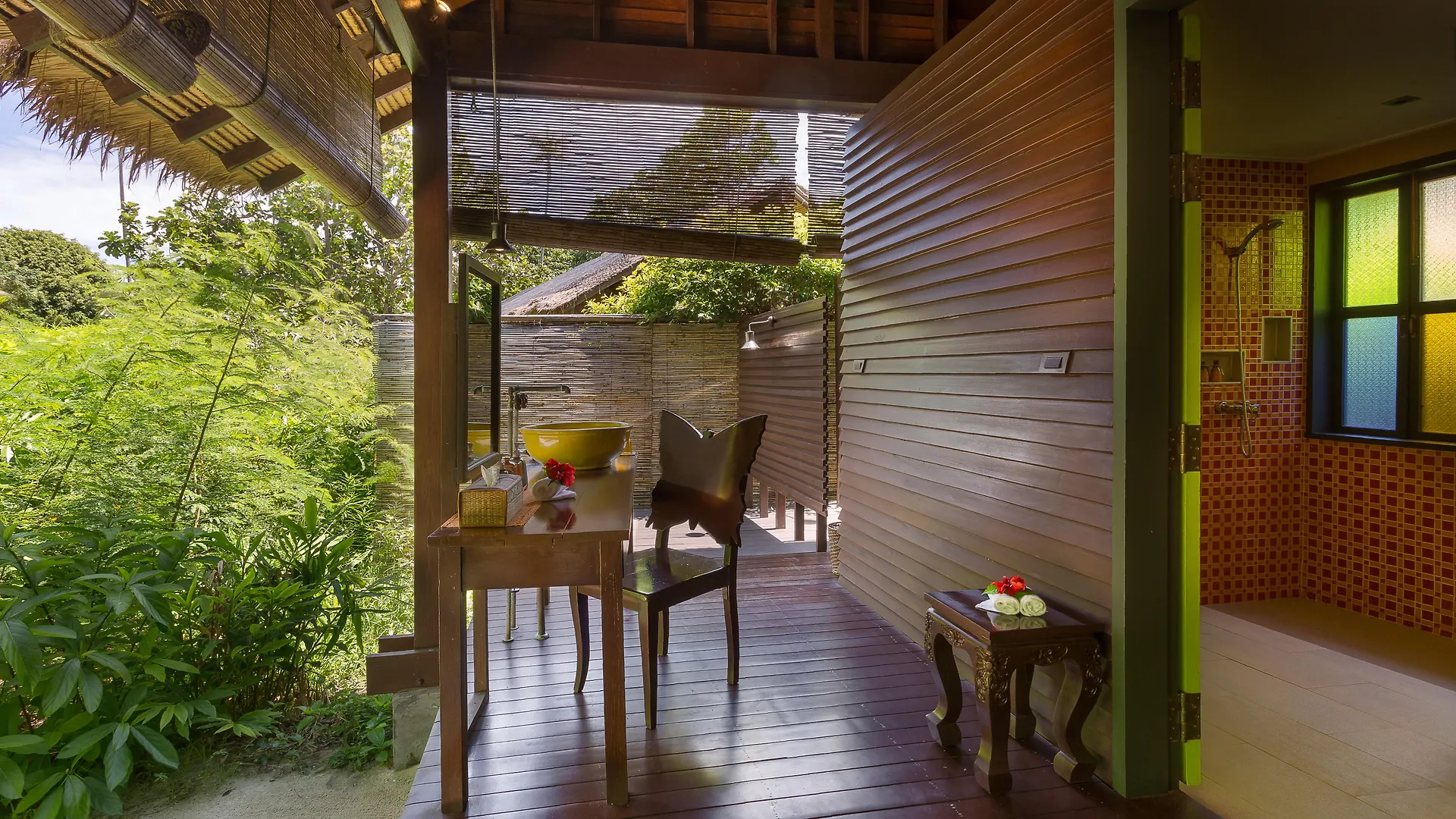 Zeavola Resort Phi Phi Adaları