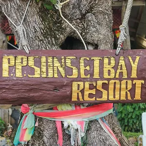 Rezort Sunset Bay, Phi Phi Don